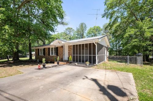 255 Orchard Cir, Commerce, GA 30529-1650
