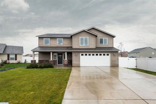6116 Entiat Ct, Pasco, WA 99301-6824