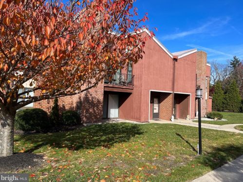 11 Shore Rd, Somers Point, NJ 08244-2200