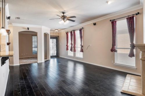 6004 Big Flat Dr, Fort Worth TX  76131-2022 exterior