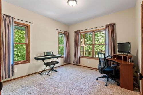2200 Hadley St, Saint Paul MN  55119-5386 exterior