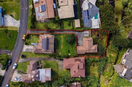 3430 Kaohinani Dr, Honolulu HI  96817-1022 exterior