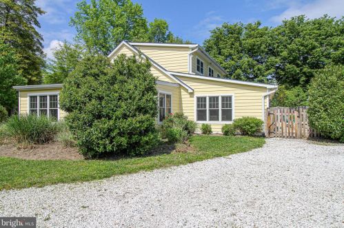 213 Avondale Cir, Severna Park MD  21146-4403 exterior