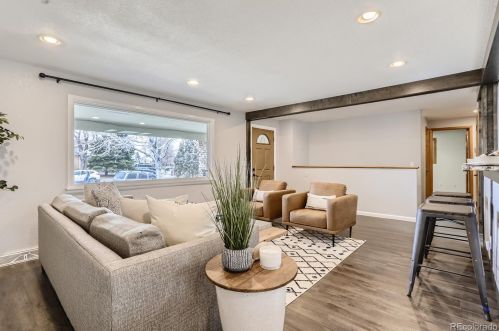 610 Buckley Way, Aurora CO  80011-4535 exterior