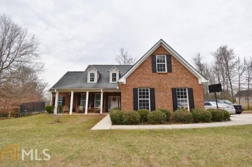 1085 Hebron Rd, Commerce, GA 30530-7808