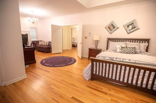 920 Forest Overlook Trl, Atlanta GA  30331-8307 exterior