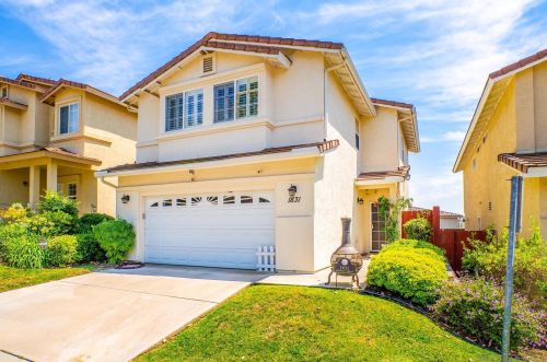 1831 Mcdougal Ter, El Cajon, CA 92021-3681