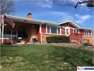 8810 35th St, Bellevue, NE 68147-2214