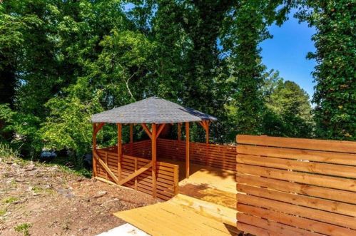 517 Hascall Rd, Atlanta GA  30309-2227 exterior