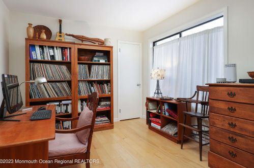 65 Lexington Ct, Tinton Falls NJ  07701-5466 exterior