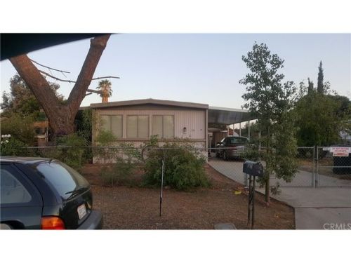 171 San Felipe Dr, Perris, CA 92571-4618
