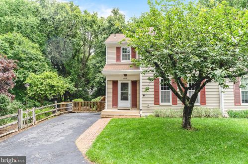 10014 Downeys Wood Ct, Springfield, VA 22015-2730