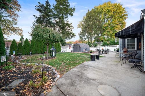 236 Memorial Ave, Haddonfield NJ 08033-2952 exterior