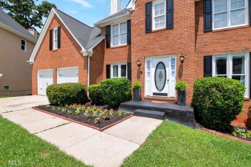 4419 Boatmans Cv, Stone Mountain, GA 30083-2483