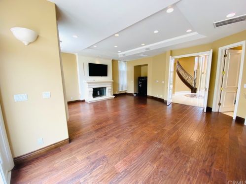 1057 Harvard St, Santa Monica, CA 90403-4707