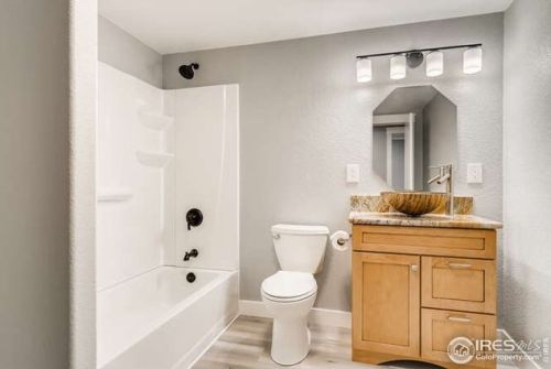 2257 Birdie Dr, Milliken CO  80543-9633 exterior