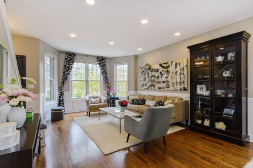 358 Scott St, Chicago IL  60610-2022 exterior