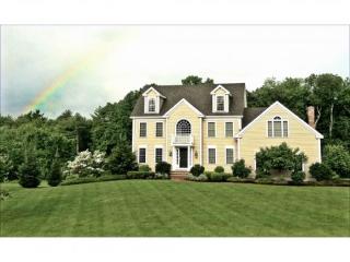 38 Thurston Dr, Lee, NH 03861-6242