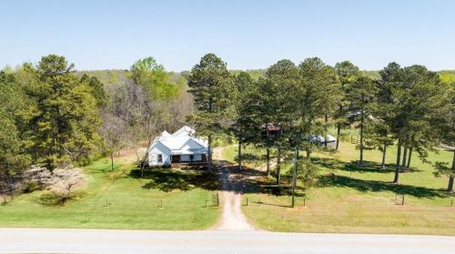 2445 Lyle Field Rd, Jefferson GA  30549-1943 exterior