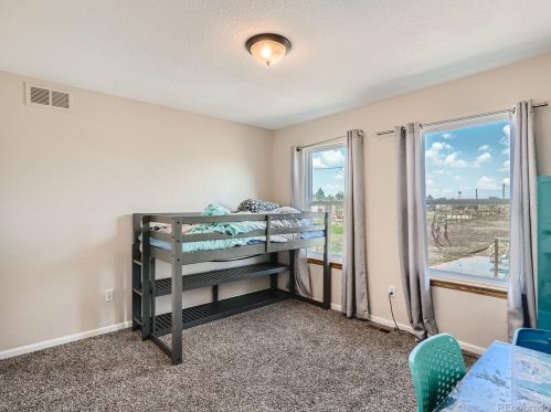 8286 Sun Country Dr, Elizabeth CO 80107-9354 exterior