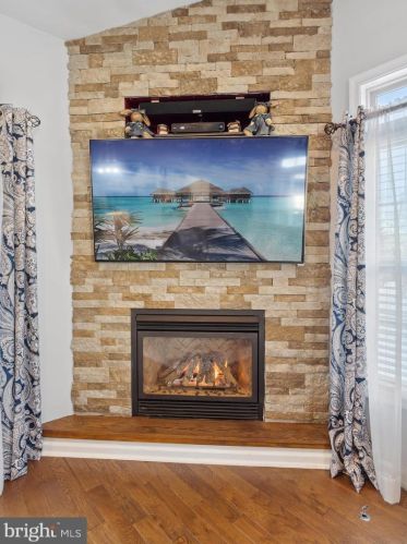 41 Cypress Point Ct, Charles Town WV  25414-3928 exterior