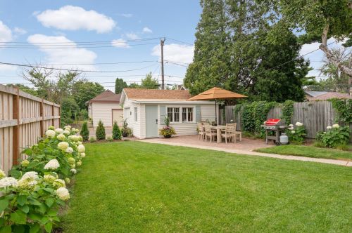 349 Brimhall St, Saint Paul MN  55105-2429 exterior
