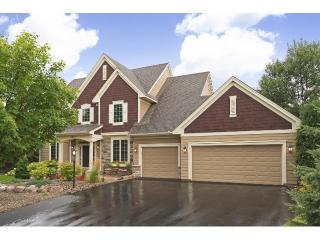 3868 Kentwood Ln, Saint Paul, MN 55125-4937