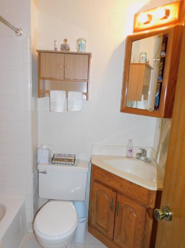 1103 Covedale Ave, Cincinnati OH  45238-3865 exterior