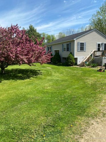 10 Morrow Hill Rd, Searsmont, ME 04973-3621