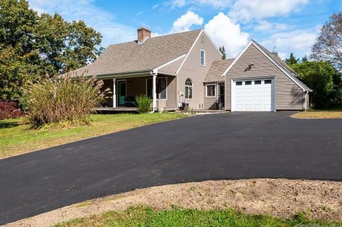 131 Hemlock Dr, Deep River CT  06419-2225 exterior
