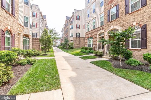 14192 Haro Trl, Gainesville, VA 20155