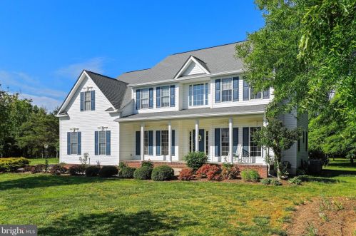 132 Town And Country Dr, Fredericksburg, VA 22405-8726