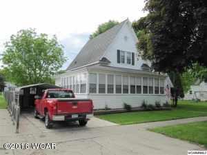 207 17th St, Benson, MN 56215-1117