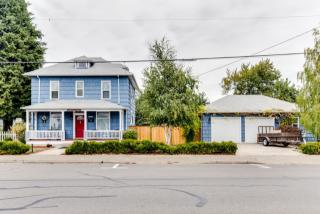 390 Oregon Ave, Walker, OR 97426-9501