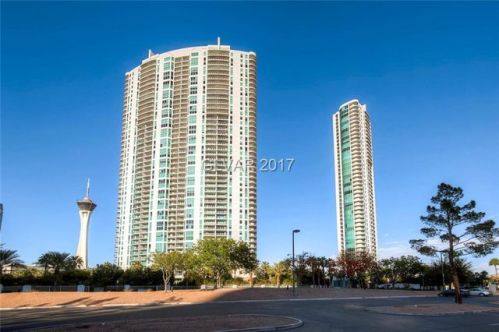 222 Karen Ave, Las Vegas, NV 89109-5313