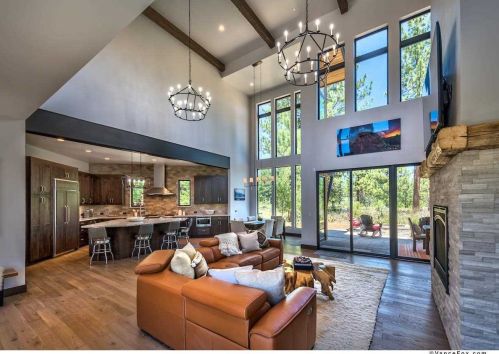 10264 Valmont Trl, Truckee, CA 96161-2072