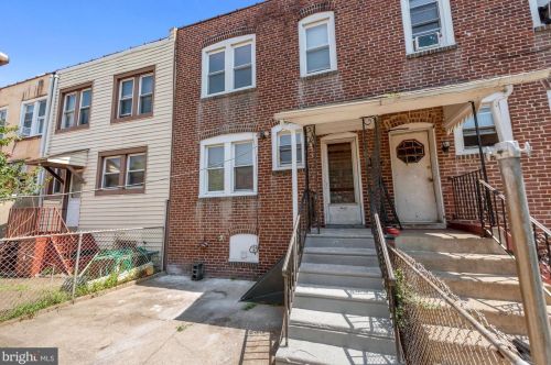 4617 Woodland Ave, Camden NJ  08110-6429 exterior