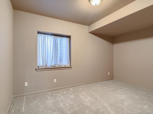 6830 Auburn Hills Dr, Fort Collins CO  80550-7034 exterior