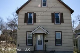 1228 11th Ave, Moline IL  61265-3001 exterior