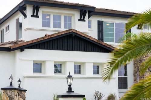 18382 Swallowtail Ln, Riverside, CA 92504-9457