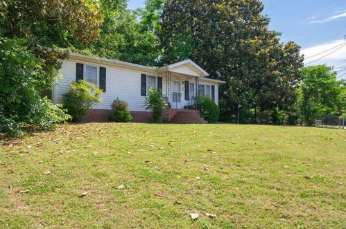 201 Fowler Cir, Marietta, GA 30060-1431