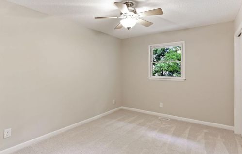 4904 Lakeside Dr, Atlanta GA  30360-1760 exterior