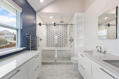 2749 Carmel Dr, Carrollton TX exterior