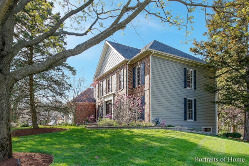 814 Snowhill Ct, Glendale Heights, IL 60137-6106