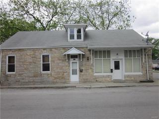 104 Alton St, Freeburg, IL 62243-1102