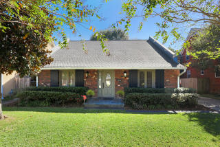 1313 Beverly Garden Dr, Metairie, LA 70002-1905