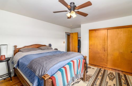 217 Maplewood Dr, Sycamore IL  60178-1237 exterior