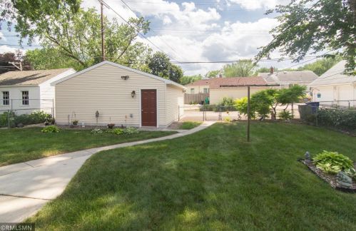 748 Hoyt Ave, Saint Paul MN  55106-1010 exterior