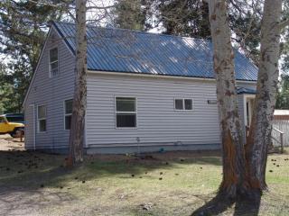 138049 Hillcrest St, Gilchrist, OR 97737-3221