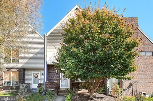 3117 Equinox Rd, York, PA 17315-4516